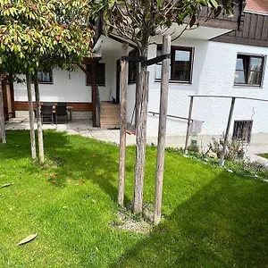Apartment Garten-ferienwohnung Seppi, Tutzing